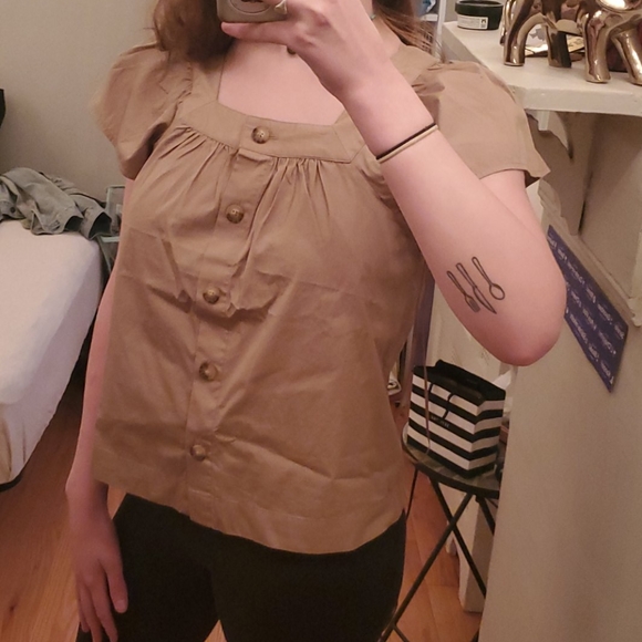 Gap Squareneck Button-Front Top - Picture 5 of 5